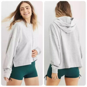 Aerie Velour Cropped Hoodie in Fresh
Bright Blue Size: L NWT